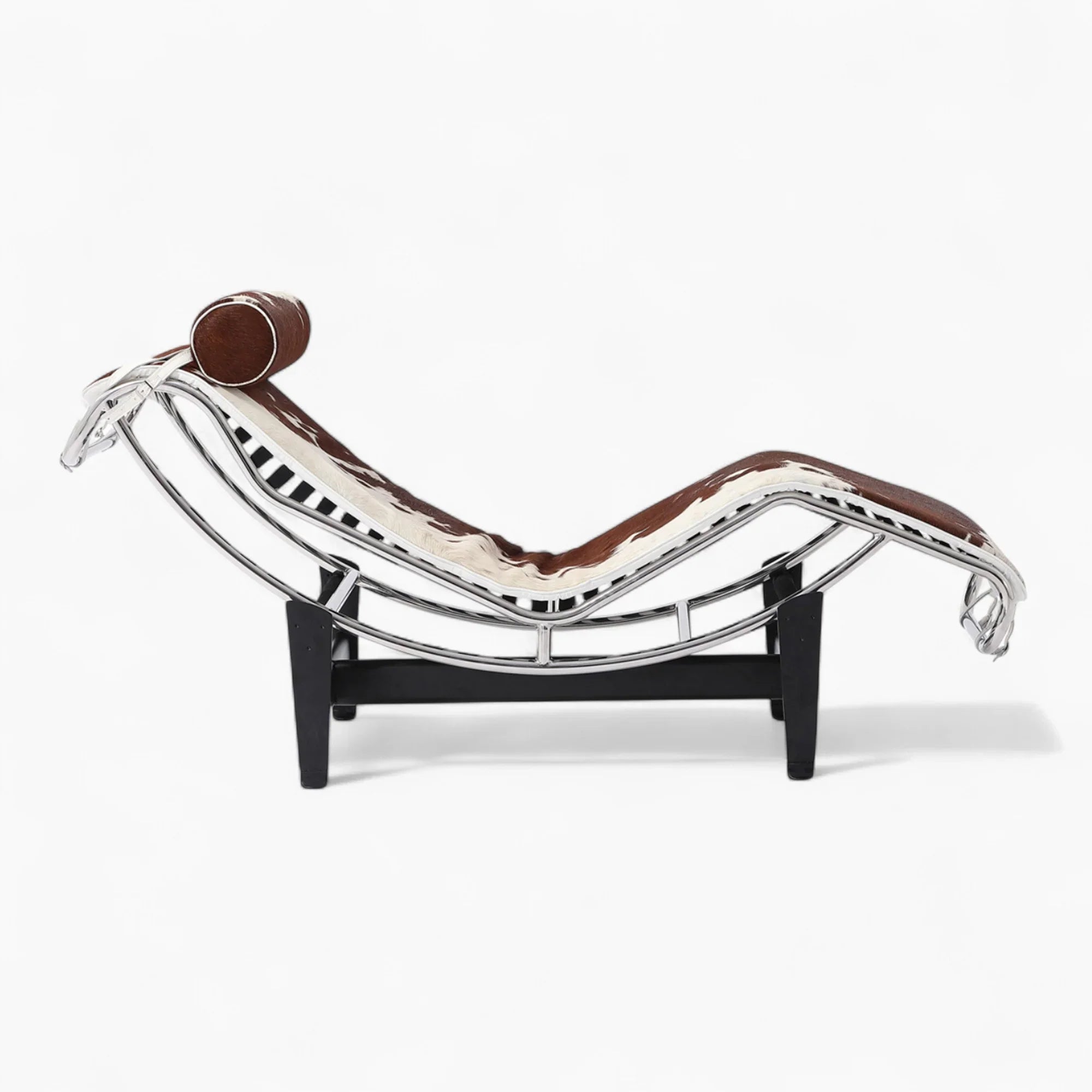 Modernist LC4 Style Chaise Lounge – Iconic Reclining Chair