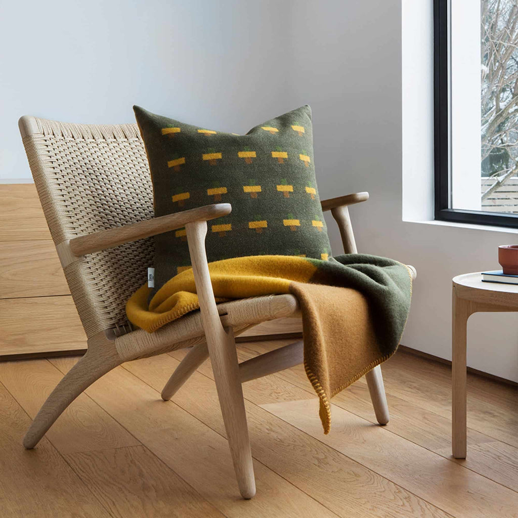 Scandinavian Woven Cord Lounge Chair – Solid Wood Frame